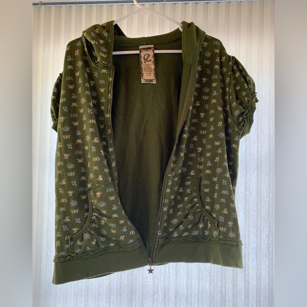 Comfy Zippered Jacket - Picture 2 of 4